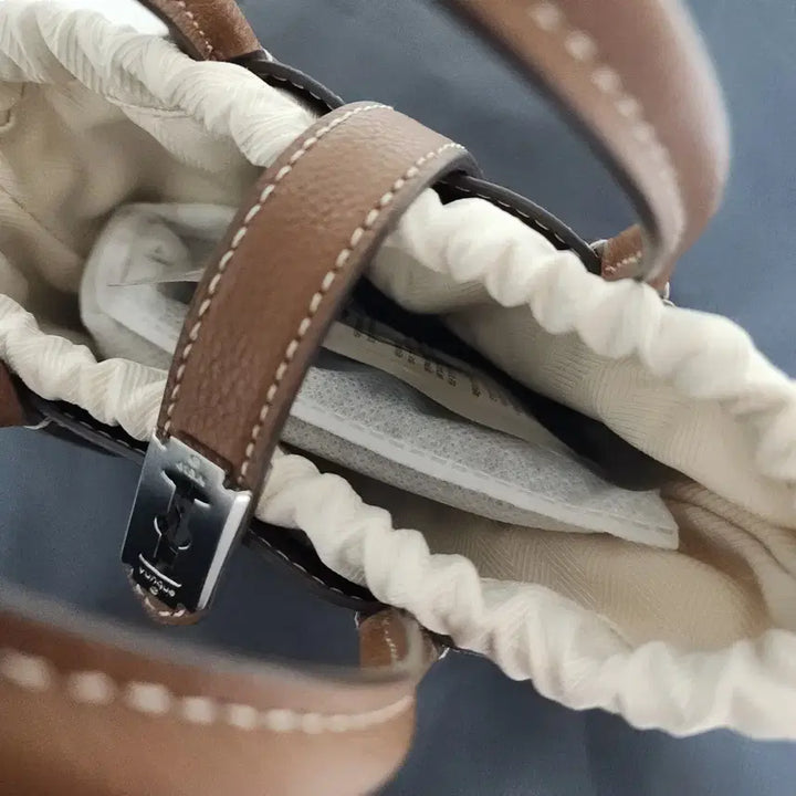 [BUNJANG] BUNQ Talk Hermit Cross Small Camel Bag / 분크 토크 헐밋 크로스 스몰 카멜