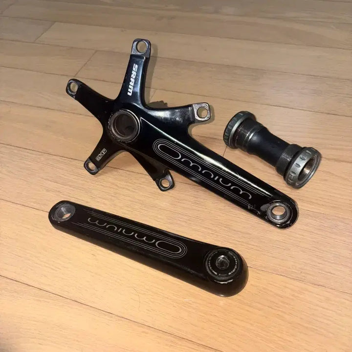 [BUNJANG] Shimano Ultegra Crankset (Crank Arm &amp; Bottom Bracket Set) / 움니움 크랭크셋(암비비셋)