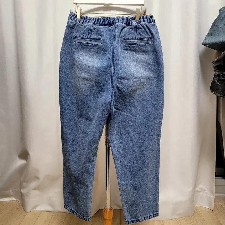 [BUNJANG] Epigram Denim Jeans / 에피그램 청바지