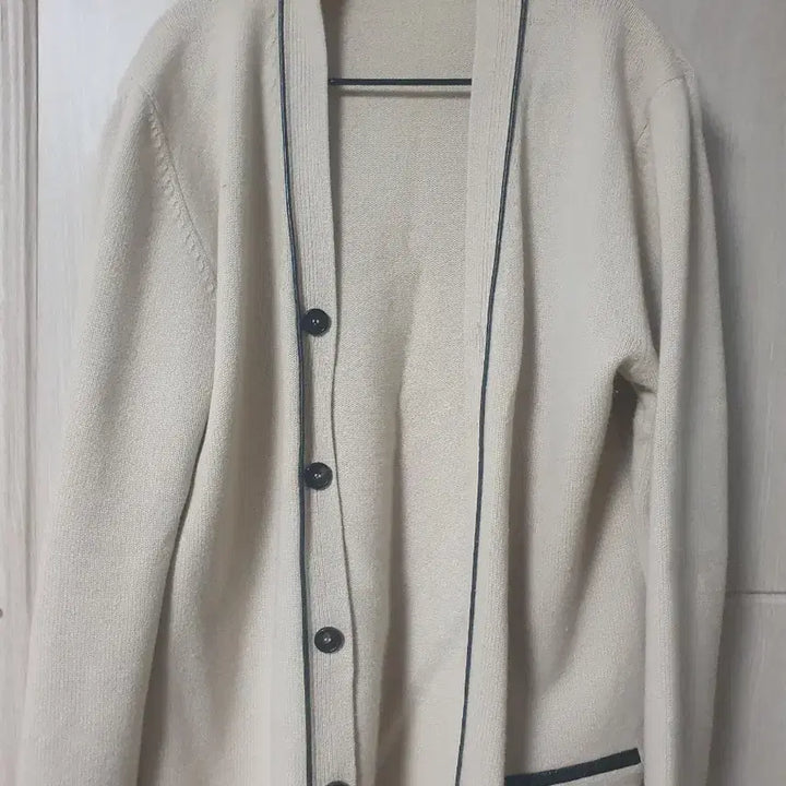 [SOLD OUT] 에르메스 가디건 xxl 사이즈 팝니다.