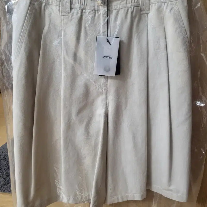 [BUNJANG] System Bermuda Shorts / 시스템 버뮤다 팬츠팝니다