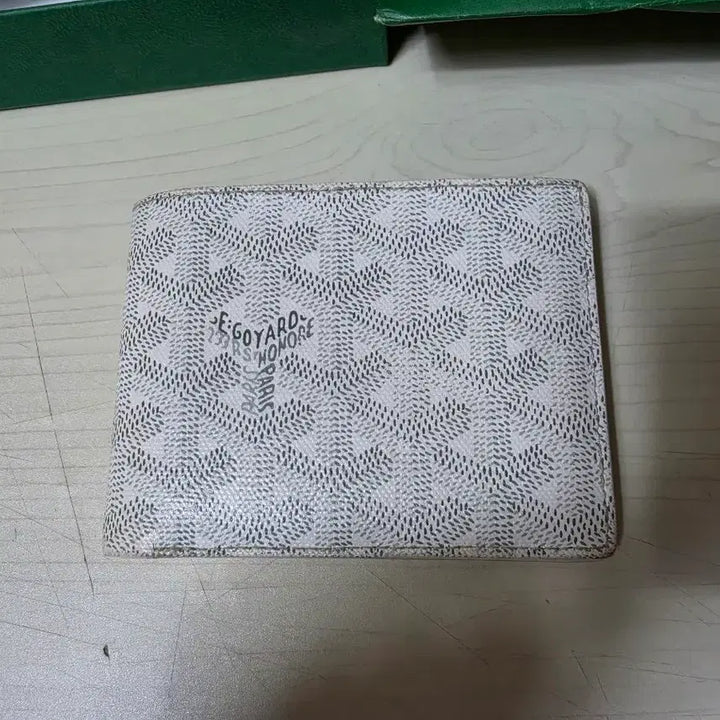 [BUNJANG] Goyard Victoire Wallet White / 고야드 빅투아르 반지갑 화이트 팝니다.