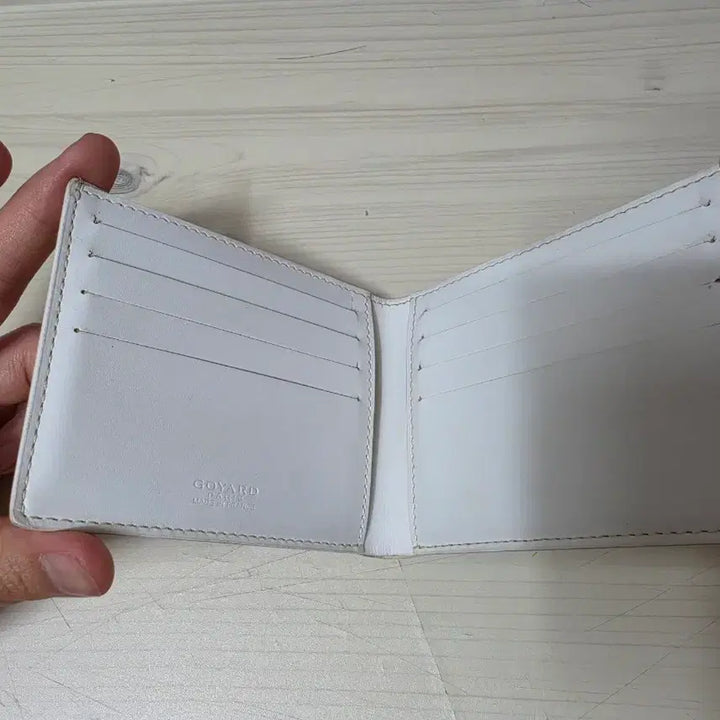 [BUNJANG] Goyard Victoire Wallet White / 고야드 빅투아르 반지갑 화이트 팝니다.