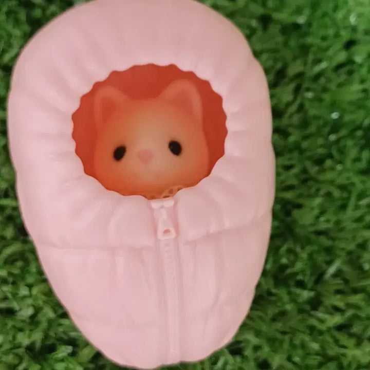 [BUNJANG] Sylvanian Families Silk Cat Family &amp; Pink Sleeping Bag Set / 실바니안 실크캣&amp;핑크침낭(덤있음)