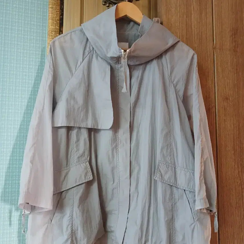 [SOLD OUT] 후드 바람막이 자켓