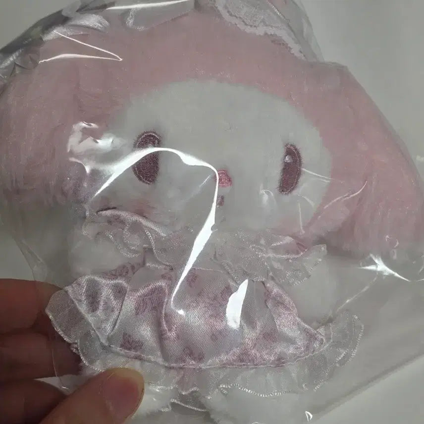 [BUNJANG] Sanrio Cinnamoroll Ichigo Mascot Pouch Keyring (Re-release) / [산리오] 시로이치고 재발매 마스코트 인형 파우치 키링