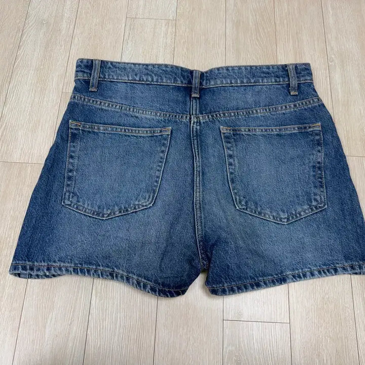 [BUNJANG] Zara Denim Skirt Shorts (M) / (M)자라 청치마 청반바지 치마바지(거의새거)(마지막가격)