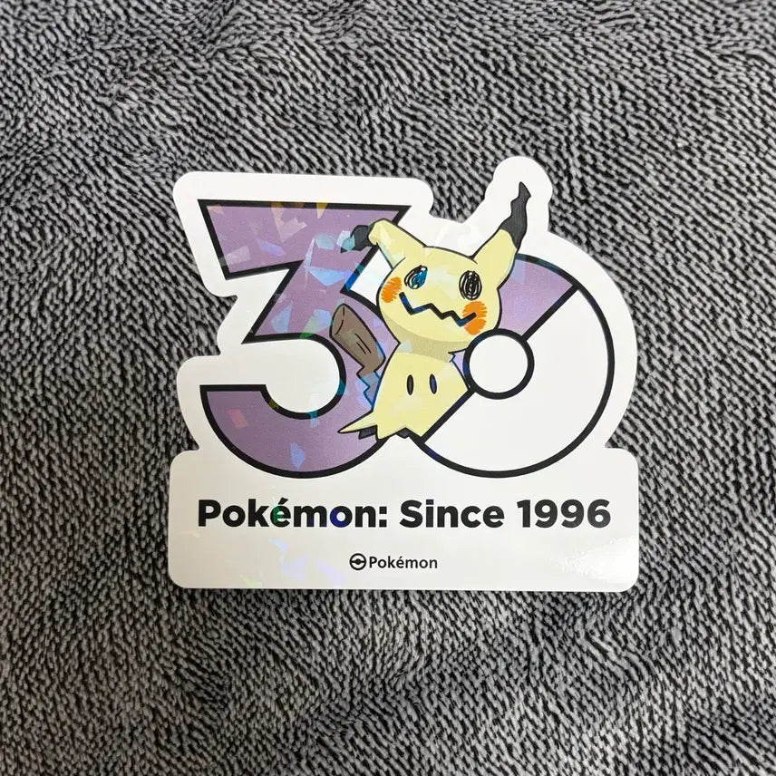 [BUNJANG] Pokemon 30th Anniversary Logo Tracky Sticker / 한국한정] 포켓몬 30주년 로고 스티커 따라큐