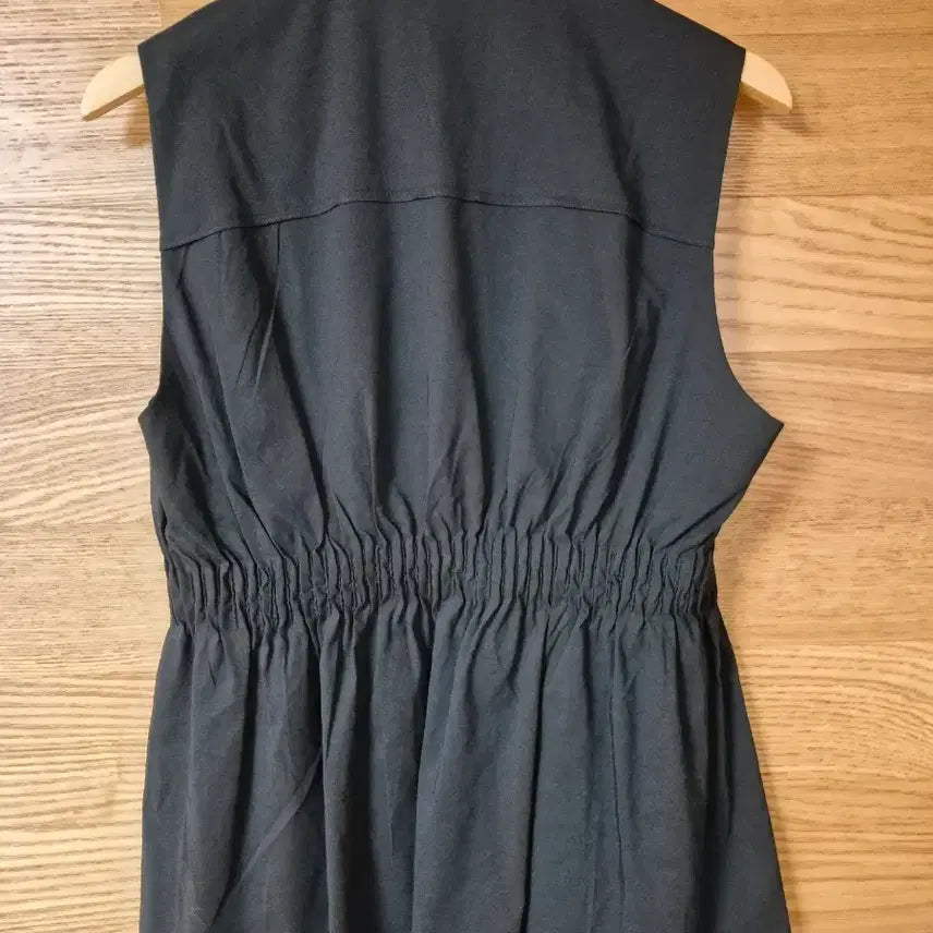 [BUNJANG] LATT BY T Black Sleeveless Vest Jacket / 래트 바이티  베스트조끼