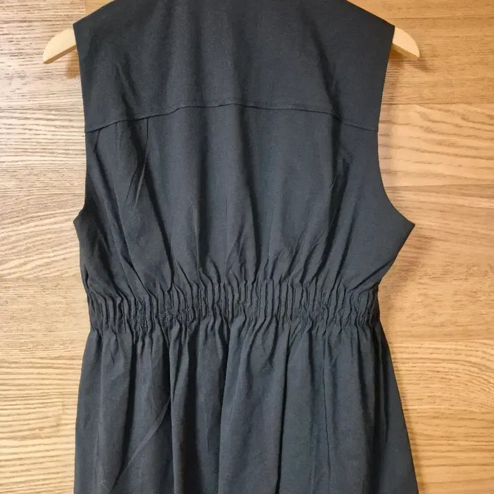 [BUNJANG] LATT BY T Black Sleeveless Vest Jacket / 래트 바이티  베스트조끼