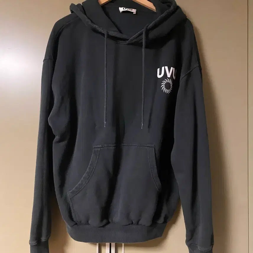 [BUNJANG] UVU Hoodie / UVU 후드티