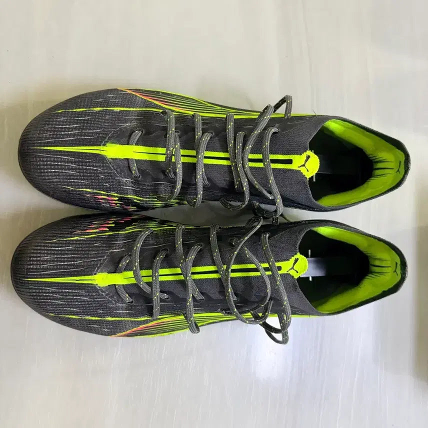 [BUNJANG] Puma Ultra 5 Ultimate MG Soccer Cleats (280mm) / 푸마 울트라5 얼티메이트 mg 280 축구화 판매합니다.