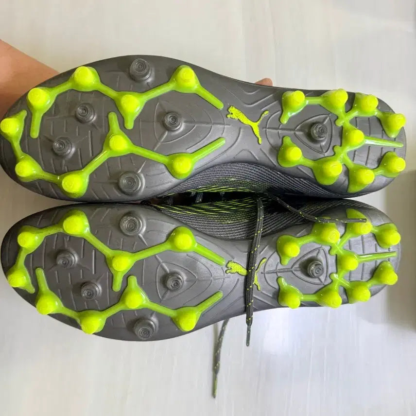 [BUNJANG] Puma Ultra 5 Ultimate MG Soccer Cleats (280mm) / 푸마 울트라5 얼티메이트 mg 280 축구화 판매합니다.
