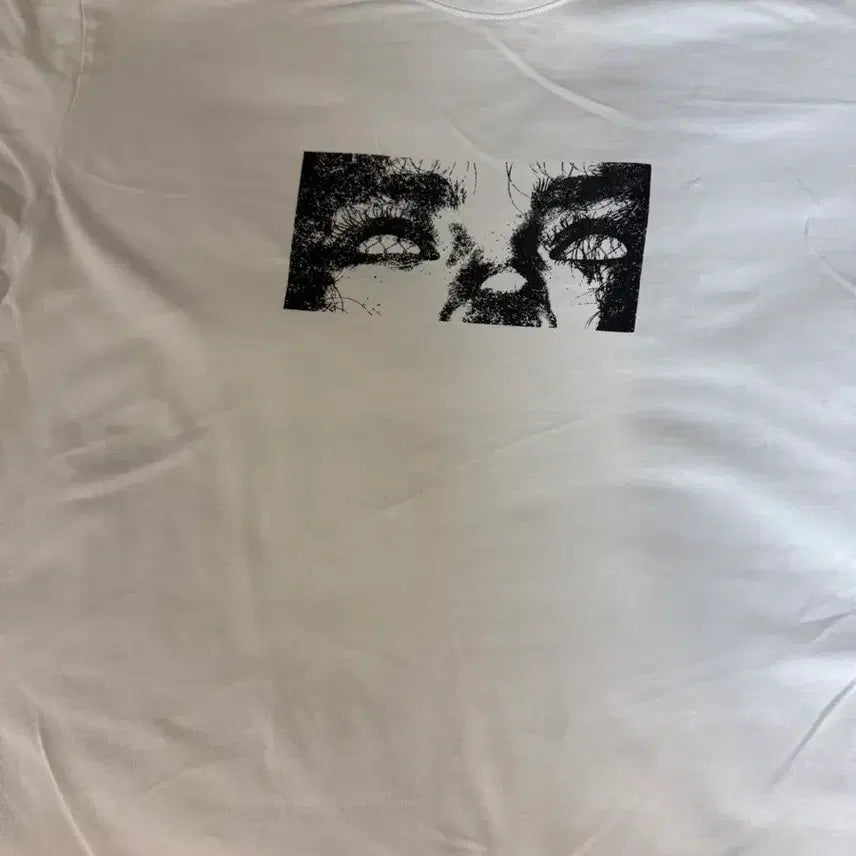 [BUNJANG] Extra Ordinary Eyes Tee Off White / 엑스트라 오디너리 EYES TEE OFF WHITE L