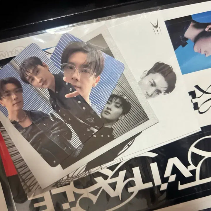 [BUNJANG] SUPER JUNIOR-D&amp;E Mini 6th Album INEVITABLE Version B Autographed Album / SUPER JUNIOR-D&amp;E 미니6집 B버전 친필사인 앨범