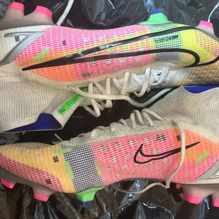 [BUNJANG] Nike Mercurial Superfly 8 Dragonfly Edition Soccer Cleats (285mm) / 머큐리얼 슈퍼플라이8 드래곤플라이