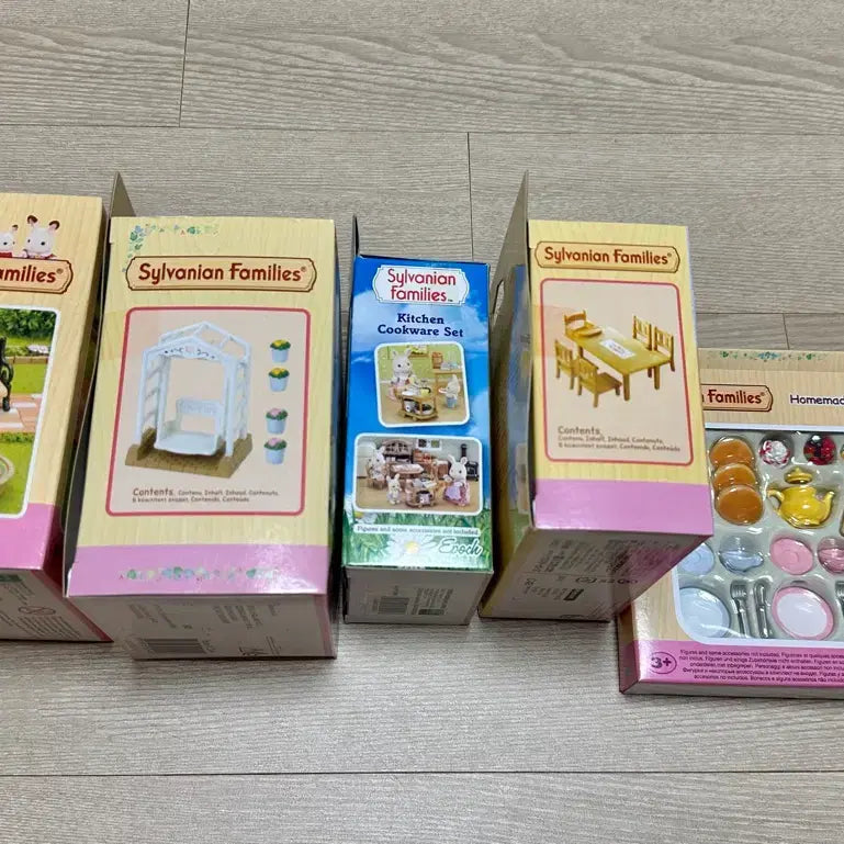 [BUNJANG] Sylvanian Families Vintage Accessory Bundle Set / 올드 실바니안 소품 일괄 판매