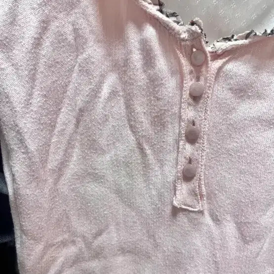 [BUNJANG] Burberry Blue Label Rare Light Pink Button Short Sleeve Top / 버버리블루라벨 희귀 연핑 버튼 반팔탑 히메갸루 핀터레스트