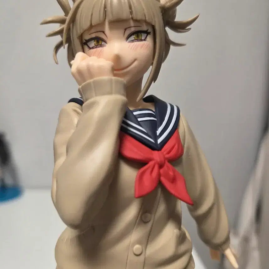 [BUNJANG] My Hero Academia Himiko Toga Figure (No Box) / 나의 히어로 아카데미 토가 히미코 피규어(노박스)