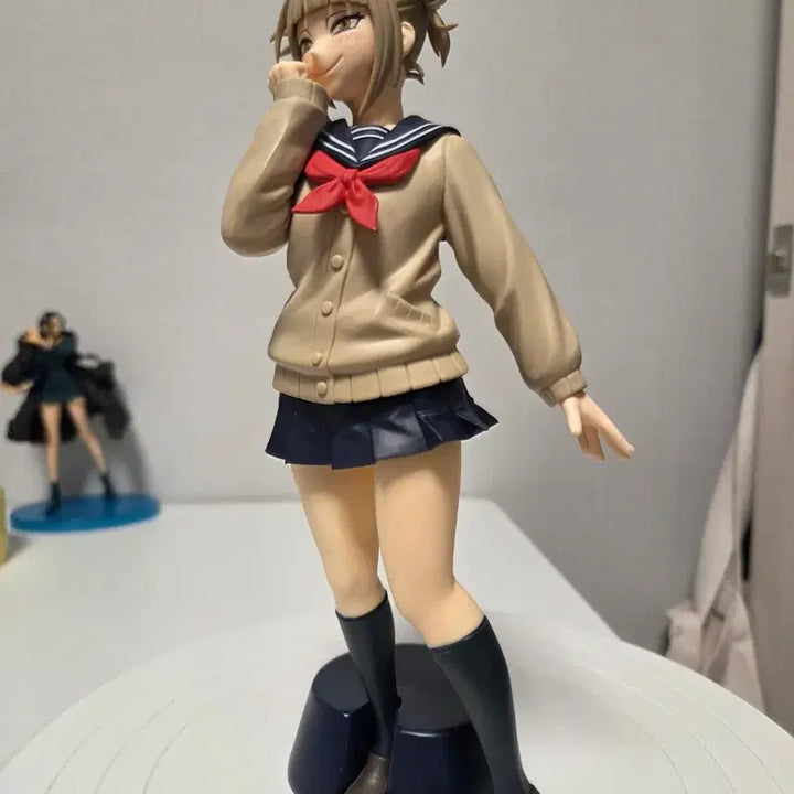 [BUNJANG] My Hero Academia Himiko Toga Figure (No Box) / 나의 히어로 아카데미 토가 히미코 피규어(노박스)