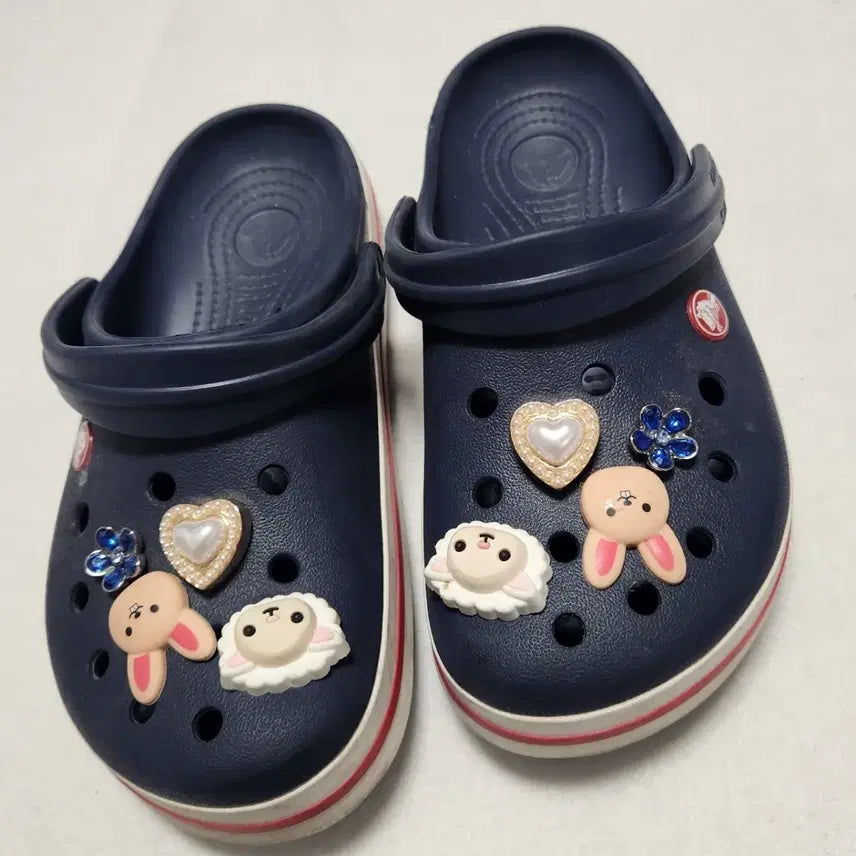 [BUNJANG] Crocs Sandals Navy M5W7 (240mm) / 크록스샌들 M5W7 사이즈240