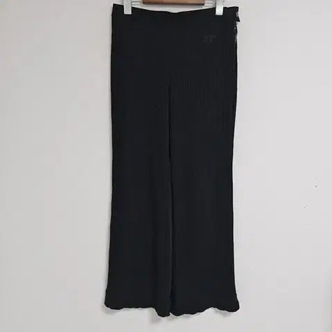 [BUNJANG] System 2022 Knit Slacks Black / 22년 시스템 니트슬랙스