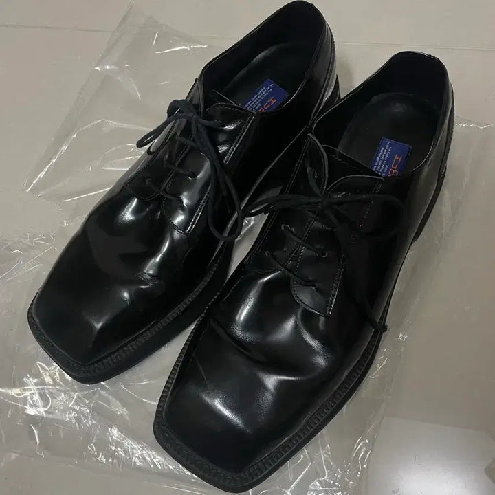 [BUNJANG] Humang Square Toe Derby Shoes Black 275 / 후망 스퀘어토 더비슈즈 블랙 275