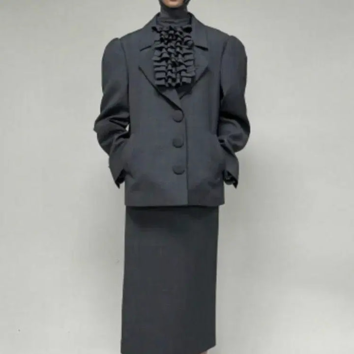 [BUNJANG] SHUSHUTONG Grey Oversized Suit Blazer Size 8 / 슈슈통 그레이 오버사이즈 수트 블레이저 8사이즈