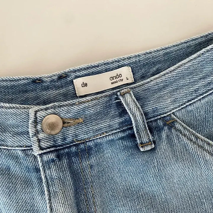 [BUNJANG] da ondo Light Wash Denim Shorts L / 드온도 da ondo 연청반바지 L