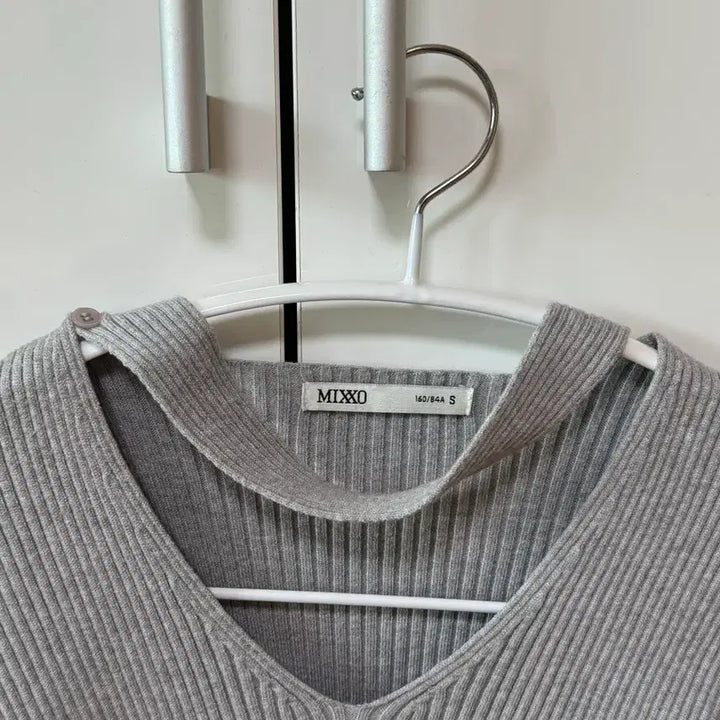 [BUNJANG] MIXXO Ribbed Knit Muffler Scarf - Grey, Size S / 미쏘 골지 머플러 니트 S