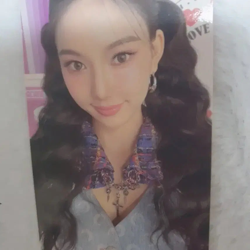 [BUNJANG] STAYC "STAYDOM" Official MD Aisya Photocard / 스테이시 아이사 STAYDOM OFFICIAL MD 8만원 구매 특전