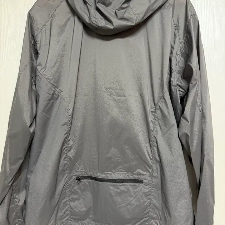 [BUNJANG] Goyowear Lightweight Windstopper Jacket (M, Dark Grey) / 고요웨어 라이트 윈드스토퍼 자켓 M 다크그레이 팝니다 (새제품)