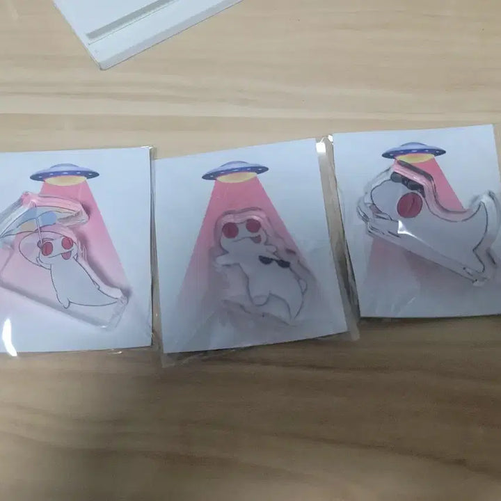 [BUNJANG] Ge-long Lizard Acrylic Standee / 괴담출근 이자헌 도마뱀 게롱 아크릴 공삼님 pp님