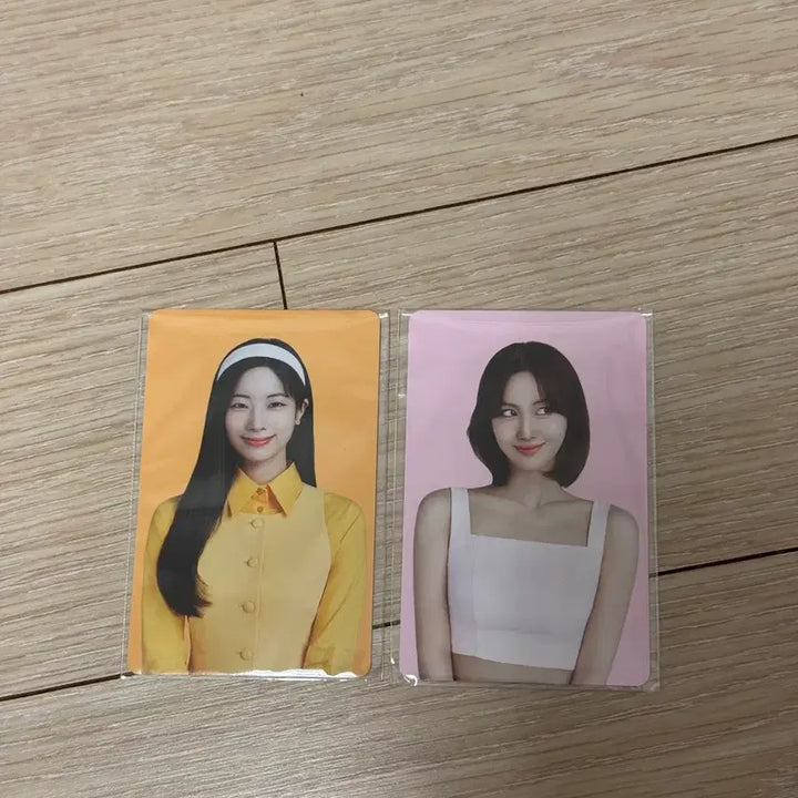 [BUNJANG] TWICE Kombucha Photocard Set (Dahyun, Momo) / 콤부차 트와이스 포토카드 2장 세트