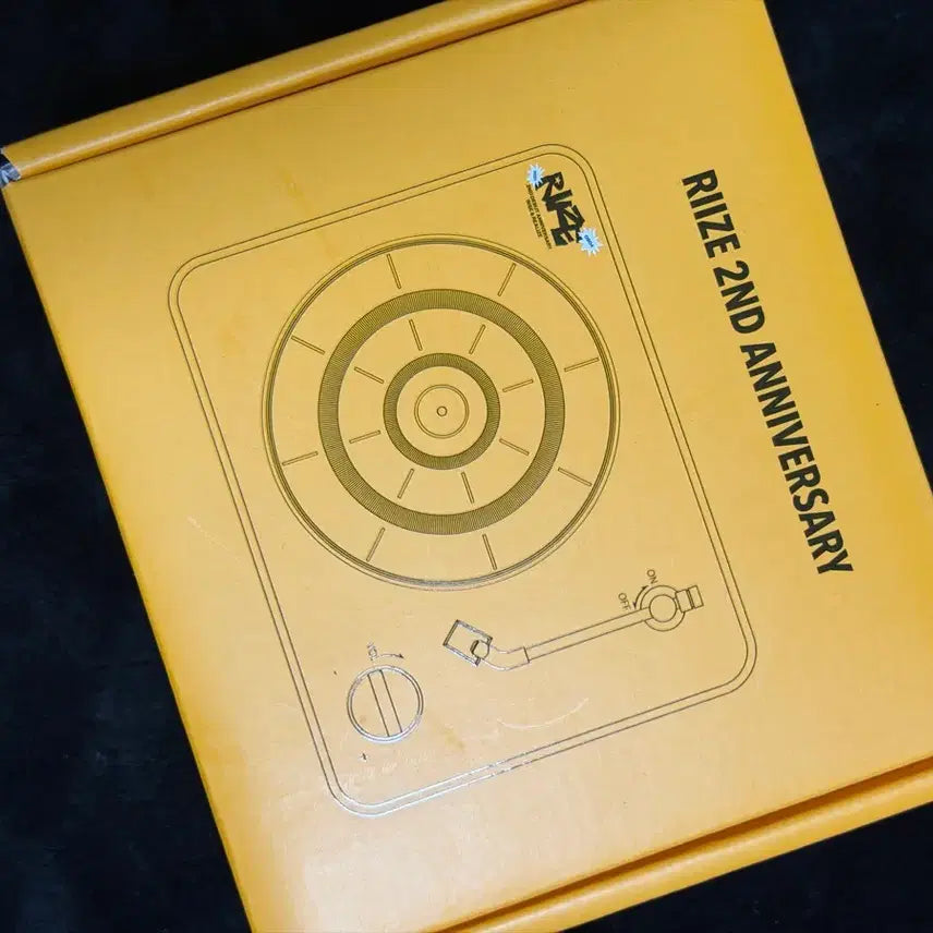 [BUNJANG] RIIZE 2nd Anniversary Goods Turn Table Bluetooth Speaker Set (Sungchan) / 라이즈 2주년 굿즈 턴테이블 블투 스피커 세트