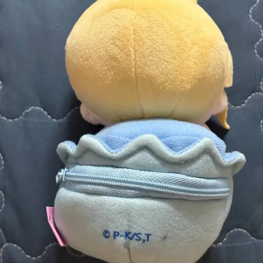 [BUNJANG] Kekkaishi Louis Suhoal Plush Airpods Case / 캐캐체 루이 수호알 누이 에어팟