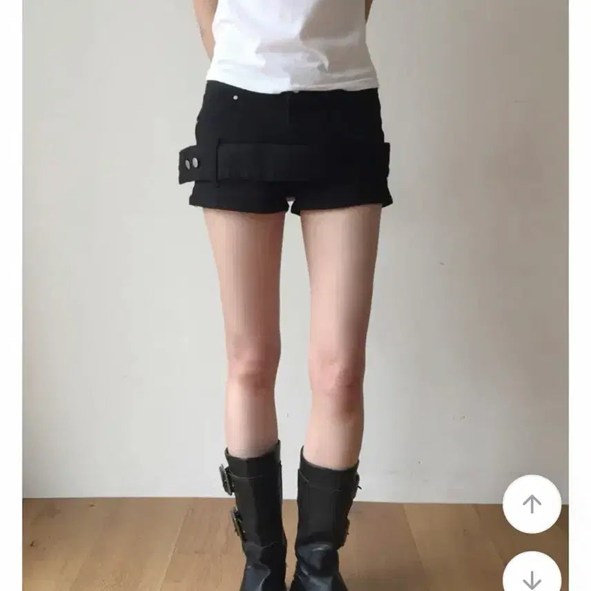 [BUNJANG] KAVAE Low Belt Shorts M / kavae 로우벨트 숏팬츠 M