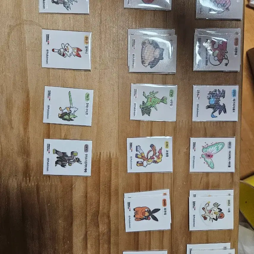 [BUNJANG] Pokemon Bread Stickers - Trading and Purchase / 포켓몬빵 띠부띠부씰 교환 및 구매