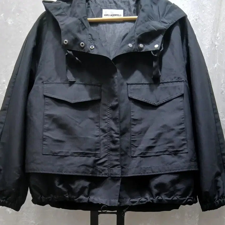 [BUNJANG] Karl Lagerfeld Hooded Short Jacket / KARL LAGERFELD  숏 자켓  free
