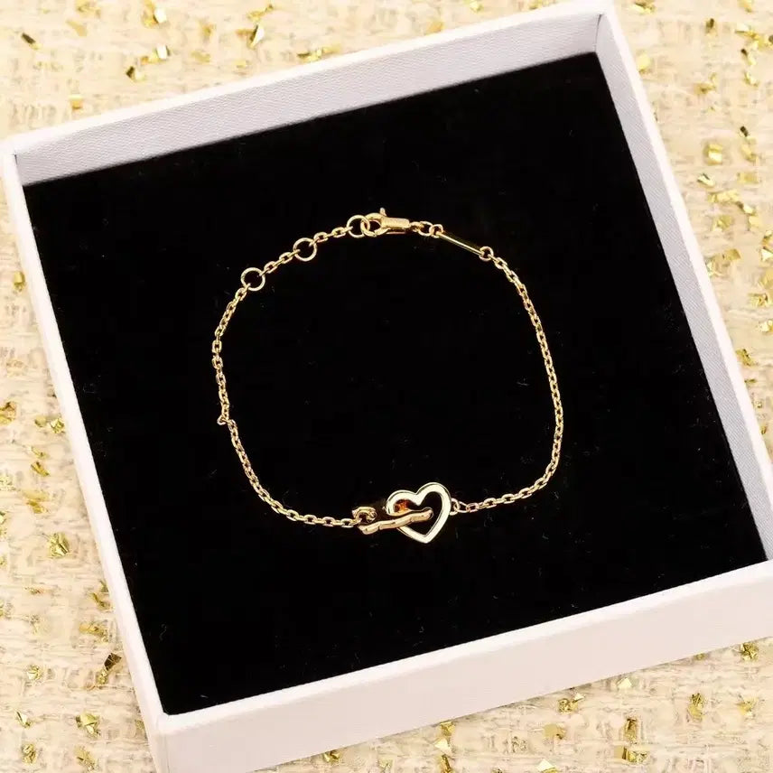 [BUNJANG] Celine Gold Heart Pendant Logo Bracelet / 셀린느 팔찌
