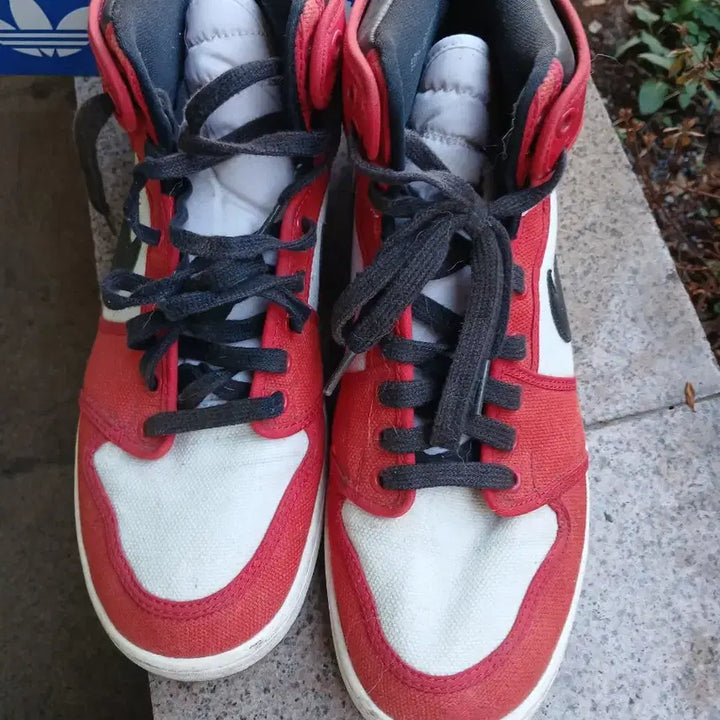 [BUNJANG] Nike Air Jordan 1 KO Chicago 2021 / 나이키 에어 조던1 KO 시카고 2021