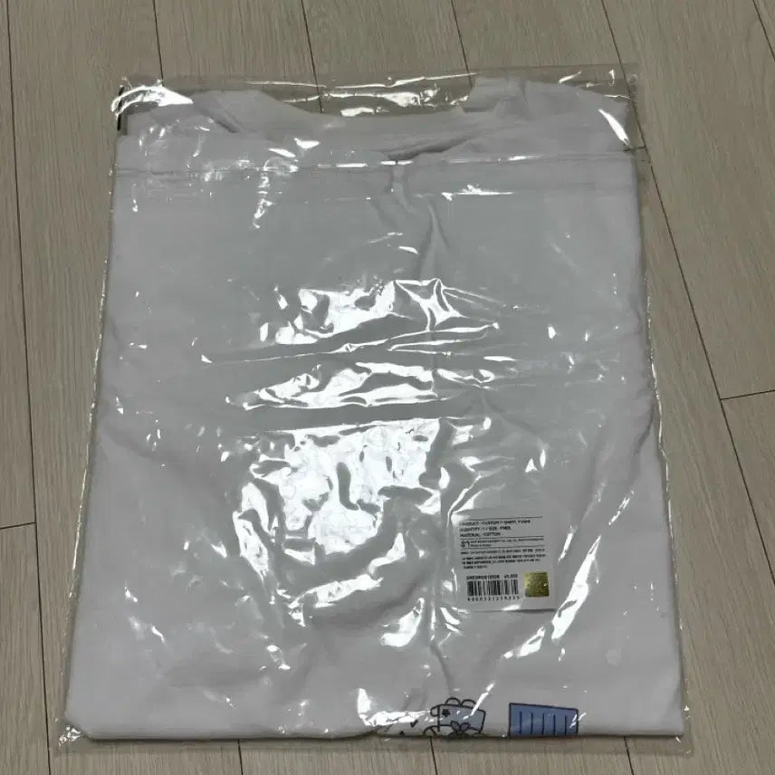 [BUNJANG] NCT WISH Bakery Custom T-Shirt Yushi Sealed / 엔시티 위시 베이커리 커스텀 티셔츠 유우시 미개봉 양도