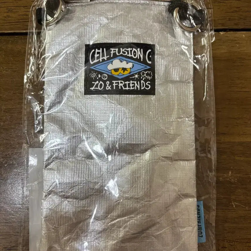 [BUNJANG] Jo &amp; Friends Cell Fusion C Collaboration Sunglasses Pouch / 미개봉) 조앤프렌즈 셀퓨전씨 선글라스 파우치
