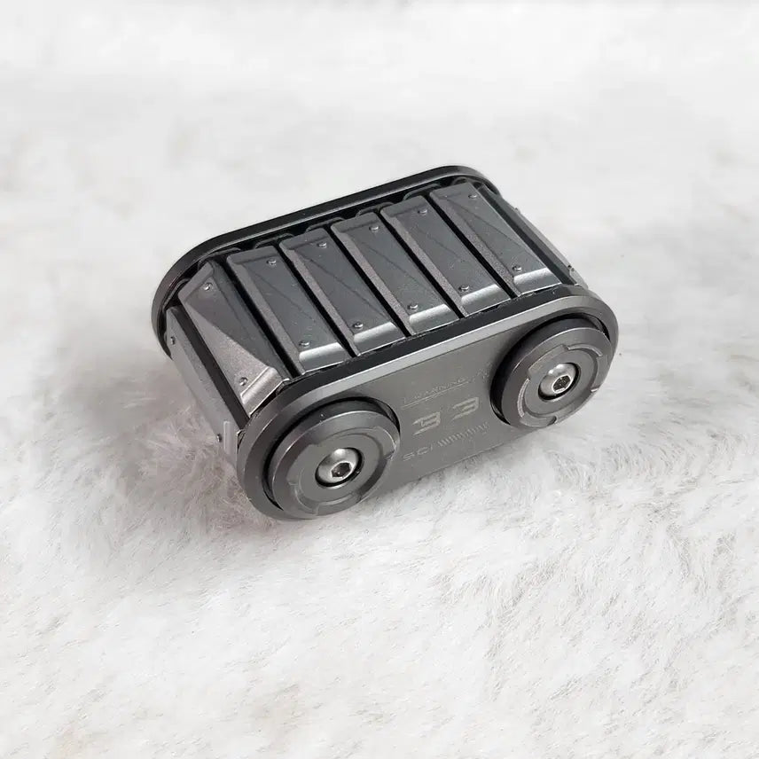 [BUNJANG] Metal Tank Fidget Roller / 메탈 탱크 피젯 롤러(피젯 스피너)탱크의 무한궤도(캐터필러