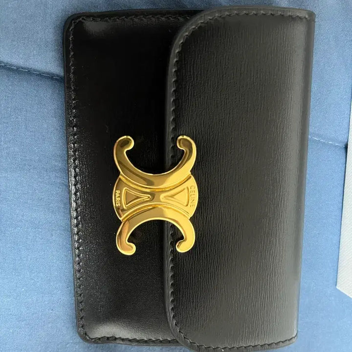 [BUNJANG] Celine Triomphe Flap Card Holder Shiny Calfskin / 트리옹프 플랩 카드 지갑 - 샤이니 카프스킨 새상품