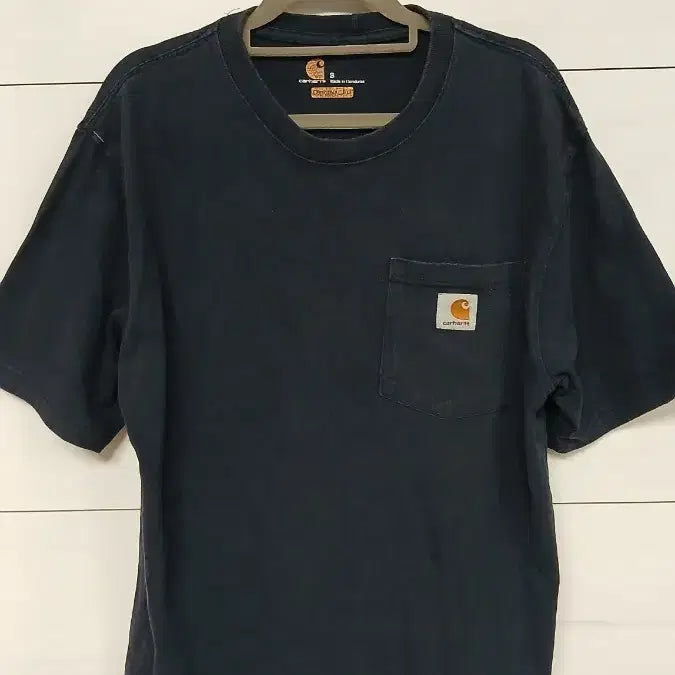 [BUNJANG] Carhartt Navy Pocket T-Shirt Size S / 칼하트 포켓 반팔 티셔츠 네이비S사이즈 사용가밌음 바램