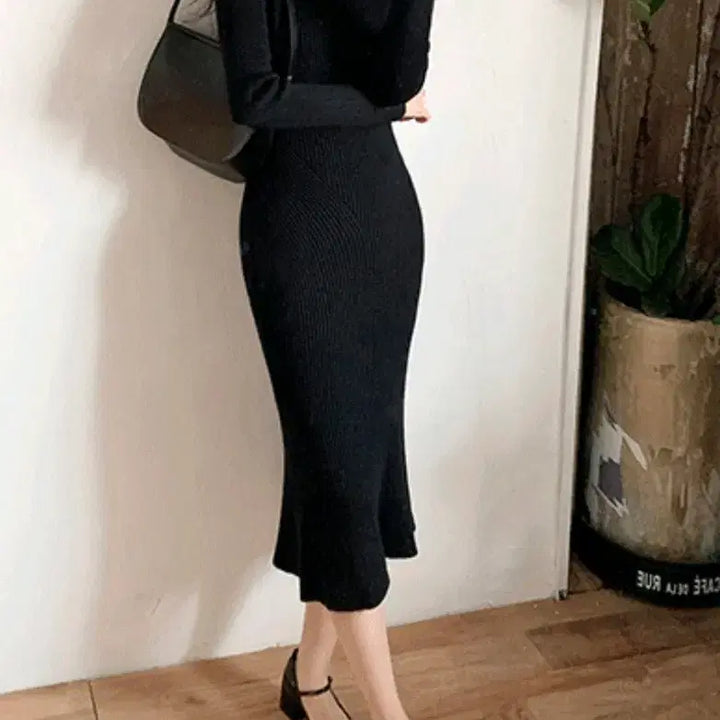[BUNJANG] Milk Cocoa Slim Fit Knit Long Dress / 밀크코코아 블랙 슬림핏 니트 롱원피스