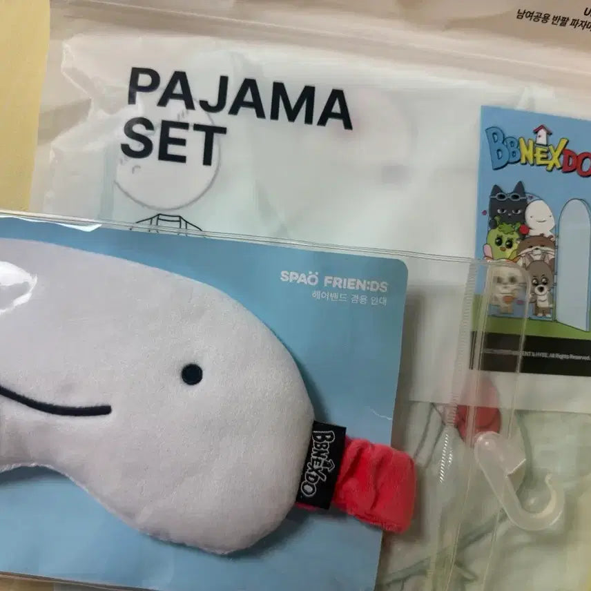 [BUNJANG] SPAO Pajamas Set with Eye Mask (S Size, Sealed) / 쁘넥도 운아기 스파오 파자마 잠옷 , 안대 미개봉
