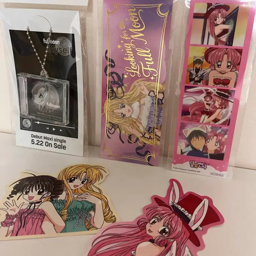 [BUNJANG] Full Moon Calling Popup CD Keychain + Deco Sticker + POB Bundle Set / 달빛천사 팝업 CD 키링 + 데코 스티커 + 특전 일괄 양도