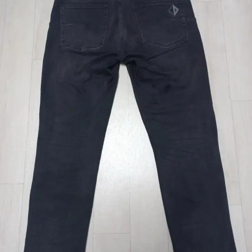 [BUNJANG] Christian Dior 90s Black Denim Jeans (Spandex) 30-31 / 90s 크리스챤 디올 블랙진(스판) 30-31